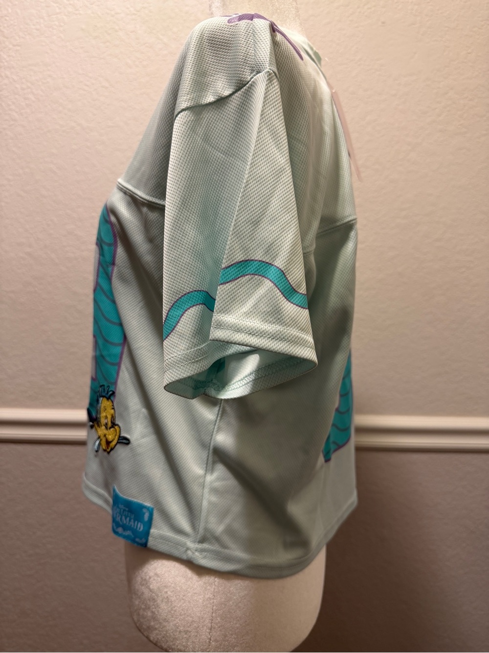 Ariel Disney Jersey Top with Shell & Flounder Size Small - Picture 4 of 7
